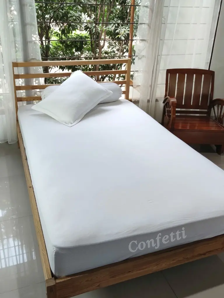 Sprei Kaos Confetti: Elemen Kreatif untuk Mempercantik Ruang Tidur Anda